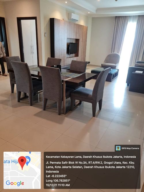 foto posisi tengah perumahan The Bellezza Permata Hijau