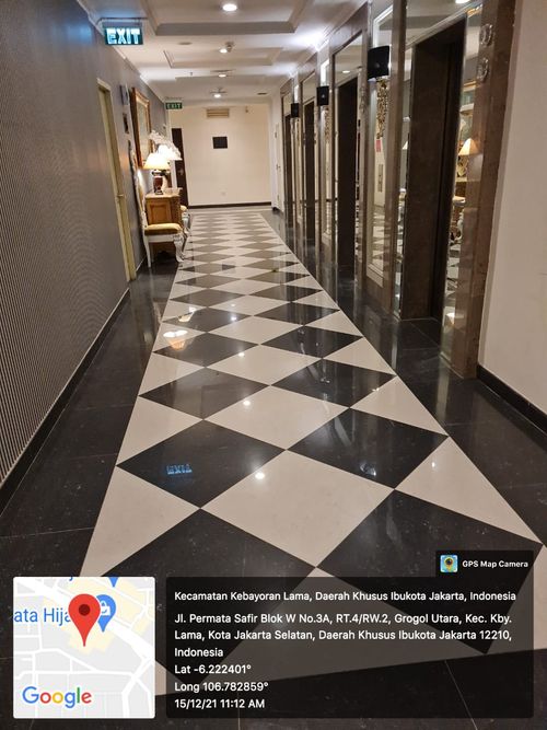 foto contoh rumah perumahan The Bellezza Permata Hijau