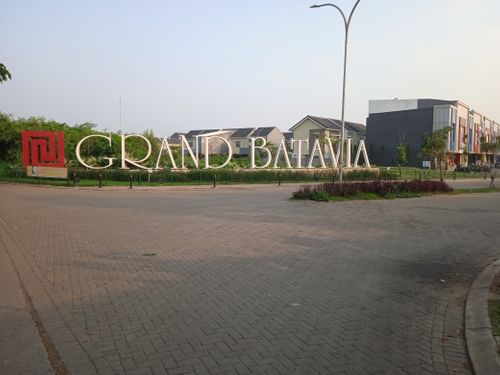foto gerbang perumahan Puri Jaya 16