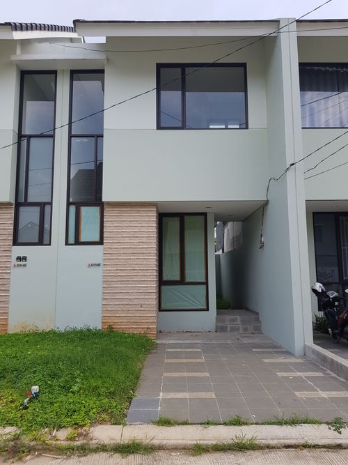 foto contoh rumah perumahan Mutiara Gading City Cluster Okwood