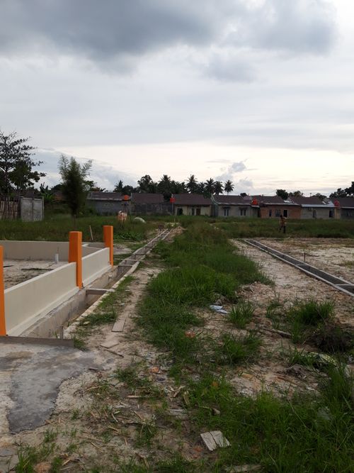 foto posisi tengah perumahan WIRA KARYA LESTARI