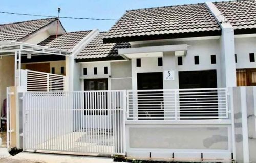 foto tampak rumah tipe 42/60 perumahan PERMATA INTAN REGENCY