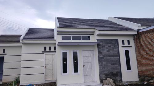 foto tampak rumah tipe PREMIUM perumahan Arum Abadi Regency