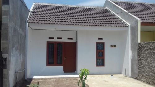 foto tampak rumah tipe 22 perumahan PERMATA BIRU