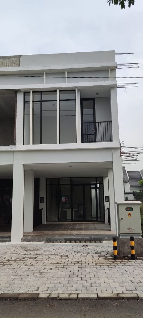 foto tampak rumah tipe RUKO SOHO perumahan CitraLand Driyorejo CBD