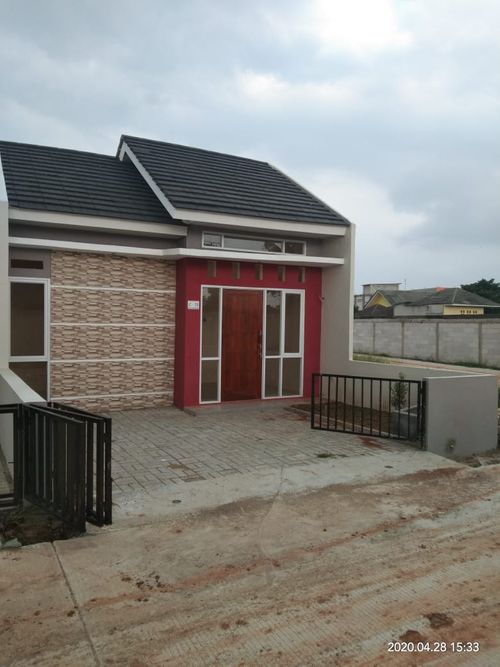 foto tampak rumah tipe G-06 36/60 perumahan Graha Puri Jejalen