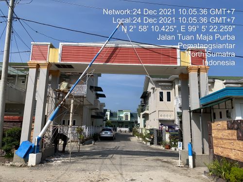 foto gerbang perumahan PERUMAHAN MERANTI PERMAI SIMALUNGUN