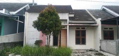 foto tampak rumah tipe 45 perumahan sawangan hill 3