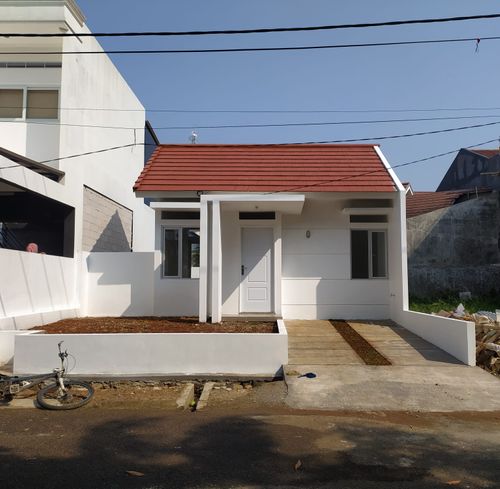 foto tampak rumah tipe GIWANG A perumahan Permata Arcadia