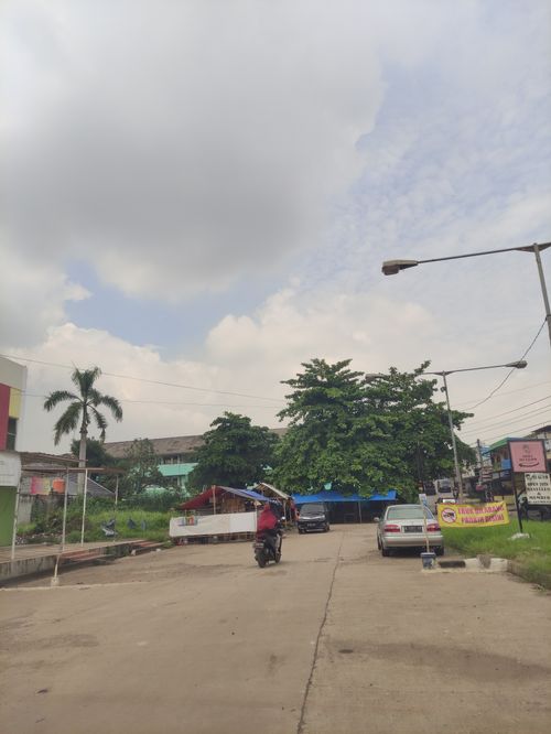 foto posisi tengah perumahan Mutiara Gading Timur