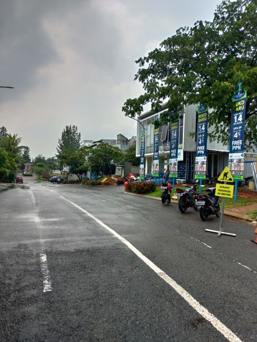 foto gerbang perumahan CITRAGRAN CIBUBUR - RUKO BLOK I