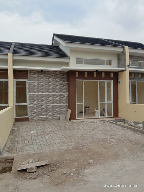 foto tampak rumah tipe B-25 36/60 perumahan Graha Puri Jejalen