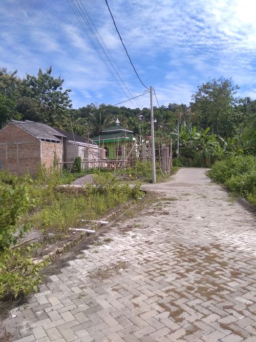 foto posisi tengah perumahan Graha Absolut Pereng Wetan