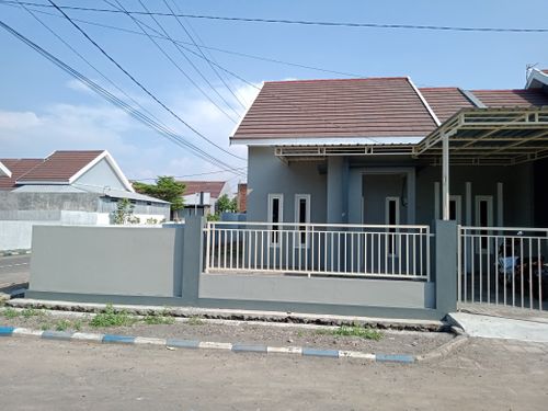 foto tampak rumah tipe 76/184 perumahan GRAHA ASRI SUKODONO TAHAP 4