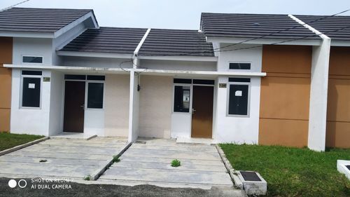 foto tampak rumah tipe DRAVANTI (10) perumahan UBUD dan PADMA (CITRA MAJA RAYA 2)