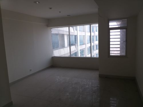 foto tampak rumah tipe EMERALD 1 BR perumahan GRAND KAMALA LAGOON TOWER EMERALD & BARCLAY