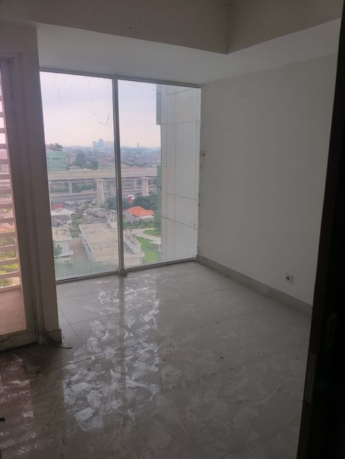 foto tampak rumah tipe BARCLAY 1 BR DELUXE B perumahan GRAND KAMALA LAGOON TOWER EMERALD & BARCLAY