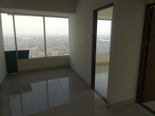 foto tampak rumah tipe BARCLAY 2 BR CORNER SUITE perumahan GRAND KAMALA LAGOON TOWER EMERALD & BARCLAY