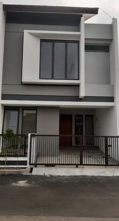 foto tampak rumah tipe 121/77 perumahan BUMI MAS KENCANA
