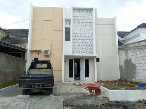 foto tampak rumah tipe 55 perumahan Graha Platinum
