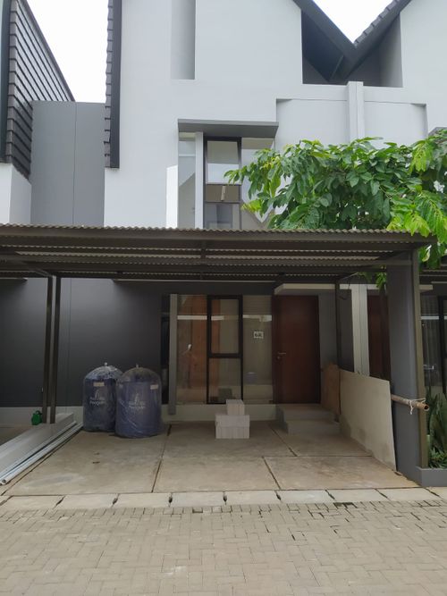 foto tampak rumah tipe AZALEA-6R perumahan AZALEA RESIDENCE