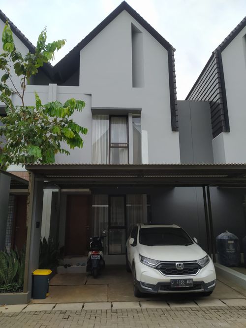 foto tampak rumah tipe AZALEA-6T perumahan AZALEA RESIDENCE