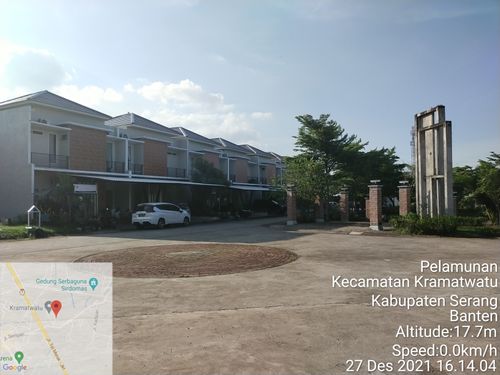 foto posisi tengah perumahan Emerald Lake Cilegon