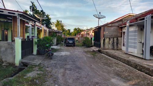 foto posisi tengah perumahan JAYA LESTARI II TAHAP 2