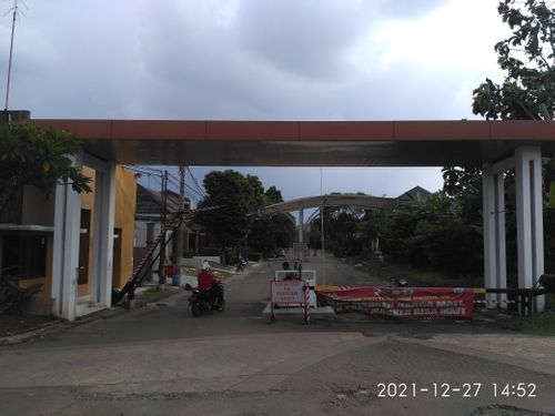foto posisi tengah perumahan Grand Depok City - Cluster Anggrek 3