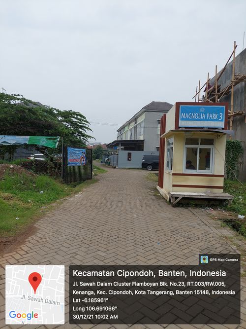 foto gerbang perumahan Magnolia Park 3