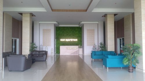 foto gerbang perumahan ICON APARTEMEN