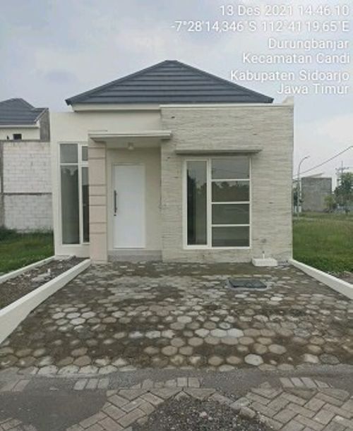foto tampak rumah tipe 38 perumahan ROYAL INDAH REGENCY