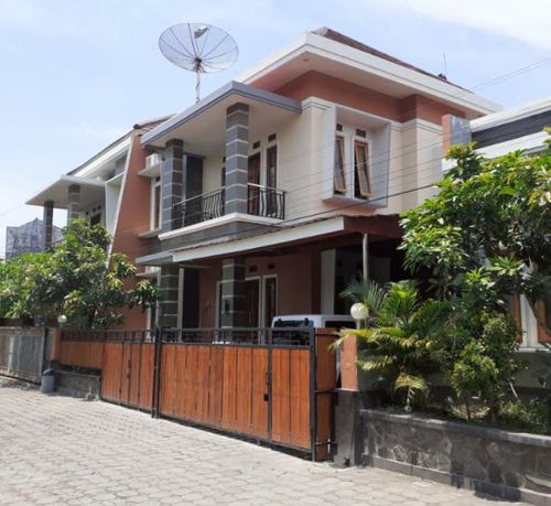 foto tampak rumah tipe 170 perumahan PERUMAHAN MUSTIKA ASRI RESIDNCE