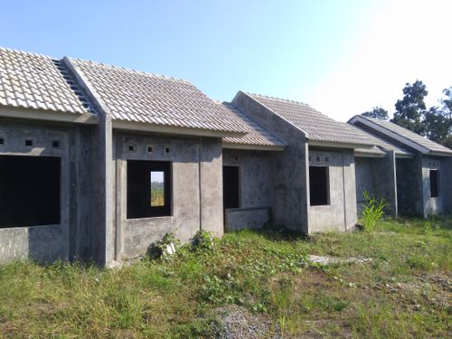 foto contoh rumah perumahan KANAYA LAND 5