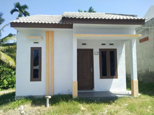 foto tampak rumah tipe 36/61 perumahan AKASIAGIRI LAND