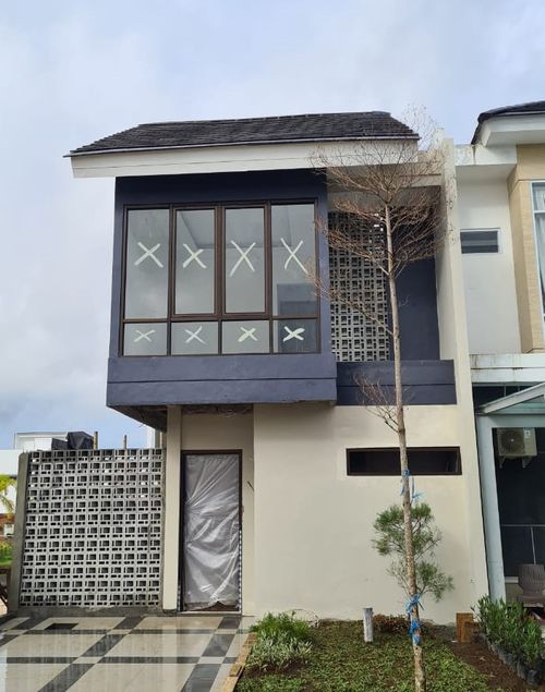 foto tampak rumah tipe 70 perumahan Tamansari Metropolitan Manado