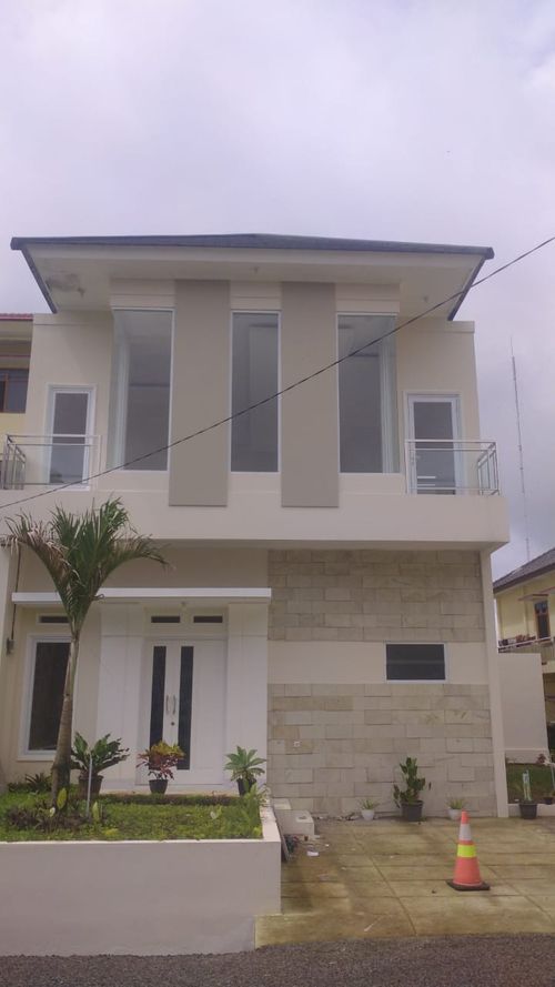 foto tampak rumah tipe 100/128 mia sari perumahan VILLA INDAH SITUGUNUNG