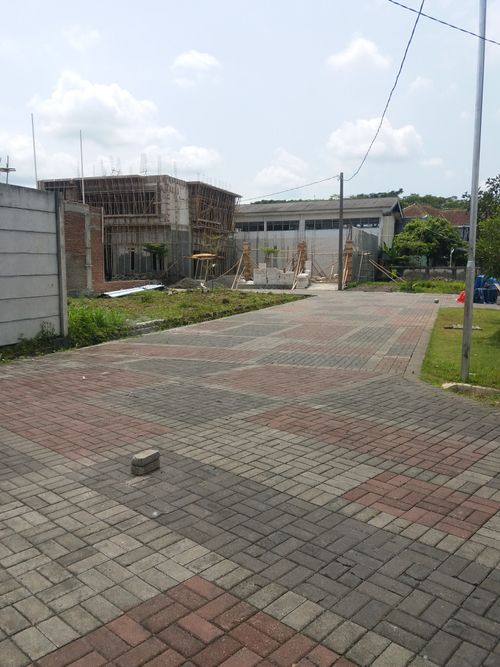 foto posisi tengah perumahan ASRI RESIDENCE SUKASARI
