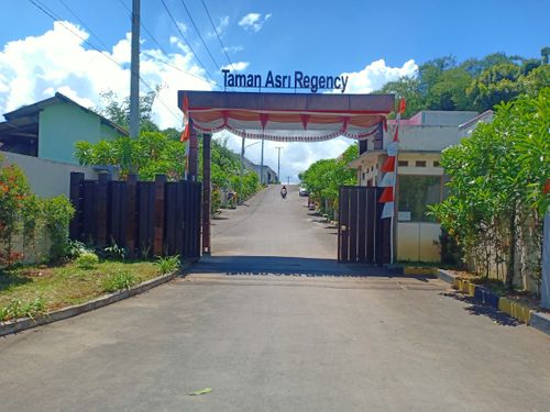 foto gerbang perumahan Taman Asri Regency