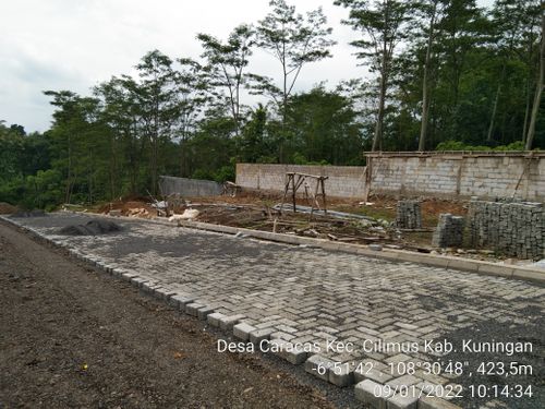 foto posisi tengah perumahan GRIYA GADING REGENCY