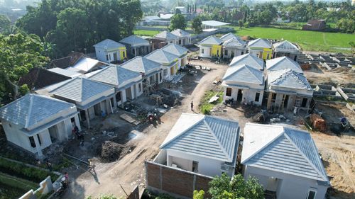 foto posisi tengah perumahan GRIYA PERMATA