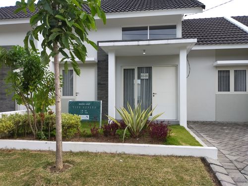 foto tampak rumah tipe 46/104 perumahan Grand Masangan Permai