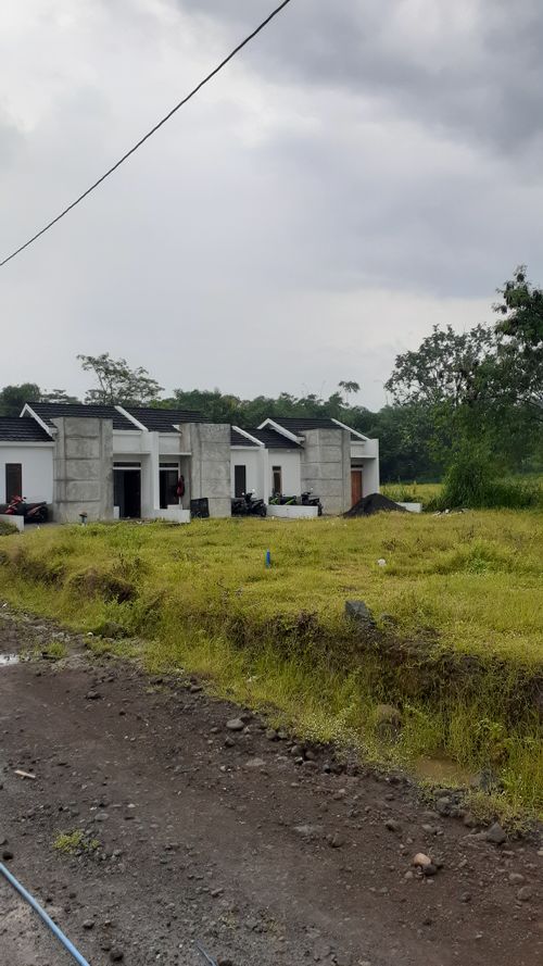 foto posisi tengah perumahan Graha Amerta Sejahtera 2