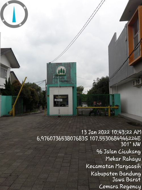 foto gerbang perumahan CEMARA REGENCY
