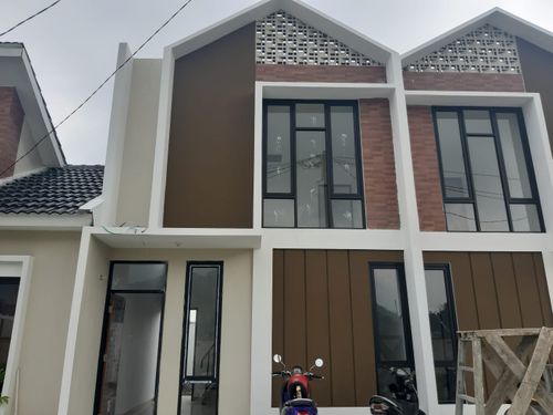 foto tampak rumah tipe 33 Mezzanine (347) perumahan Griya Pataruman Asri 3