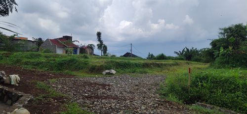 foto contoh rumah perumahan Pesona Parungkuda