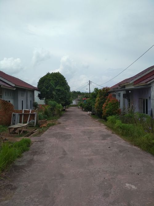 foto posisi tengah perumahan Griya Suka Mulia