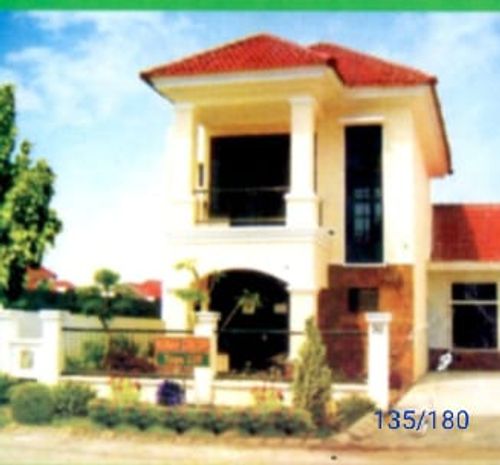 foto tampak rumah tipe 135/180 perumahan Perum Green Park Regency
