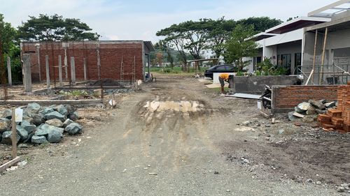 foto posisi tengah perumahan VANDO LAND