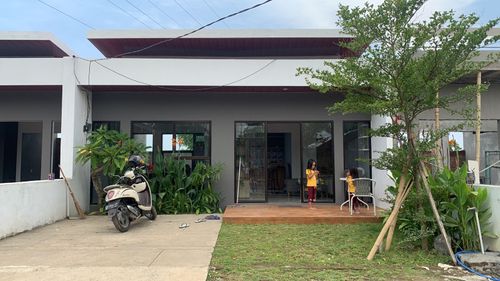 foto tampak rumah tipe 30/70 perumahan VANDO LAND